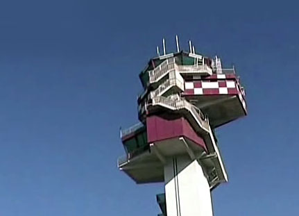 volo-torre-di-controllo-aerei