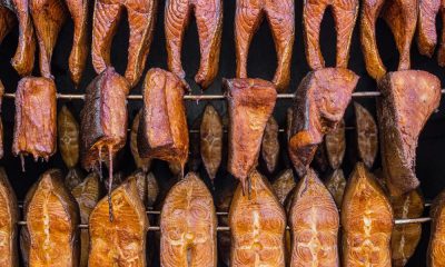 Affumicatura: una tradizione antica e moderna nella conservazione degli alimenti