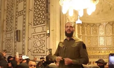 Siria, rinvenuta fossa comune con oltre 100mila corpi: scoperta scioccante vicino Damasco