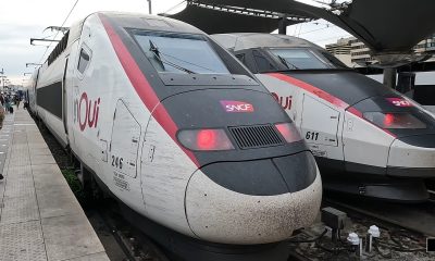 France, TGV driver suicide by jumping off train: safety system averts disaster