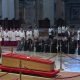 Live Video – The homage to Pope Francis continues at St. Peter’s