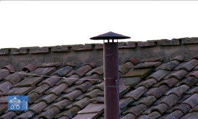 Conclave: Fumata nera dalla Cappella Sistina, nessuna elezione VIDEO