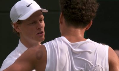 Sinner vola in semifinale a Wimbledon: battuto Shelton in tre set